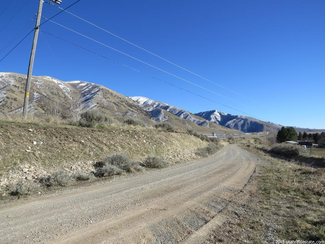 4200 S 600 E, Millville, UT 84326 — photo 4