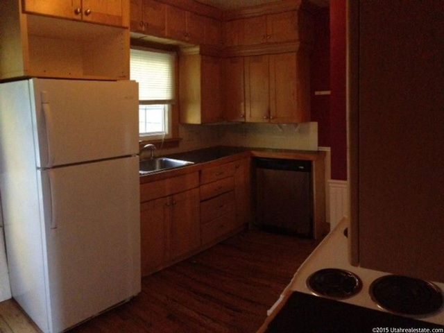 116 S 400 East E, Logan, UT 84321 — photo 3