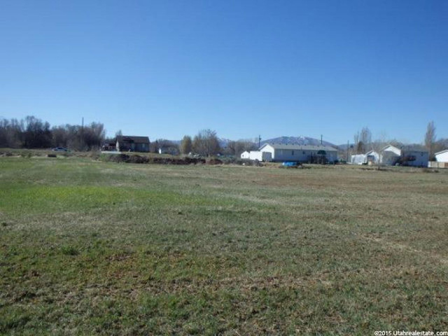 300 W 100 S, Hyrum, UT 84319 — photo 11