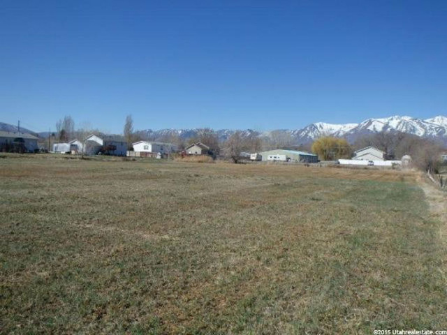 300 W 100 S, Hyrum, UT 84319 — photo 12