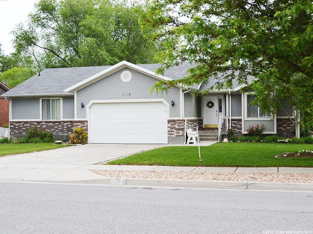 1216 W Marinwood Ave, Taylorsville, UT 84123