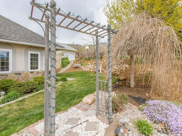 1400 E 8800 S, Paradise, UT 84328 — photo 6