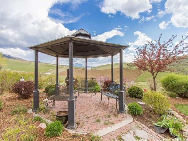 1400 E 8800 S, Paradise, UT 84328 — photo 9