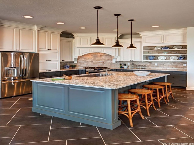 141 W Val Verda S, Bountiful, UT 84010 — photo 3