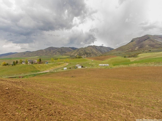 1500 E 10000 S, Paradise, UT 84328 — photo 11