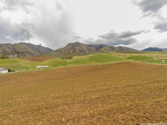 1500 E 10000 S, Paradise, UT 84328 — photo 12