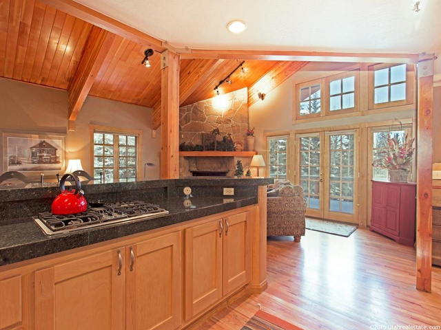 8060 N Cache Dr, Park City, UT 84060 — photo 10