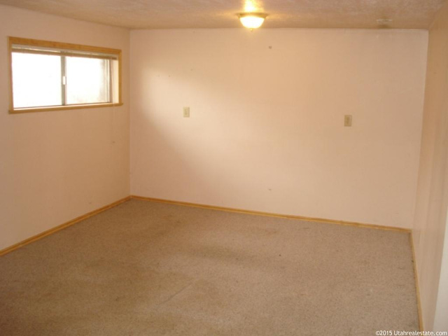 2473 N 690 W, Clinton, UT 84015 — photo 9