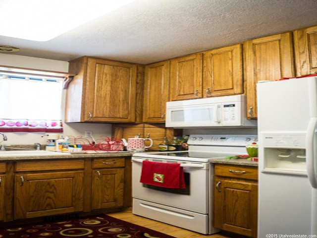 2231 E 2000 N, Layton, UT 84040 — photo 6