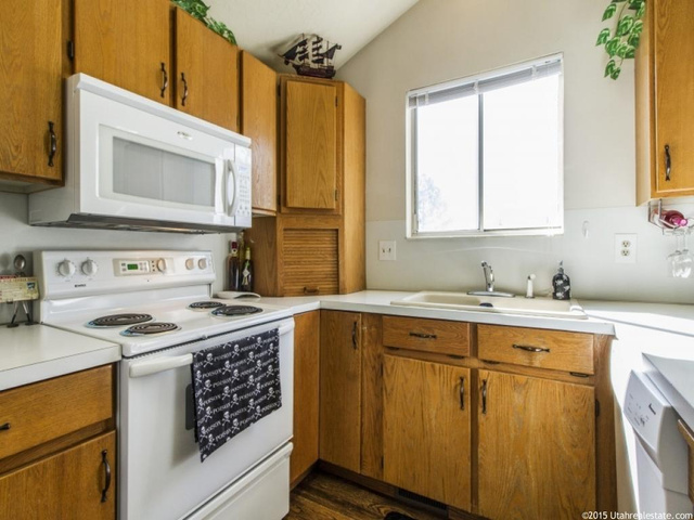 5755 S 4025 W, Roy, UT 84067 — photo 4