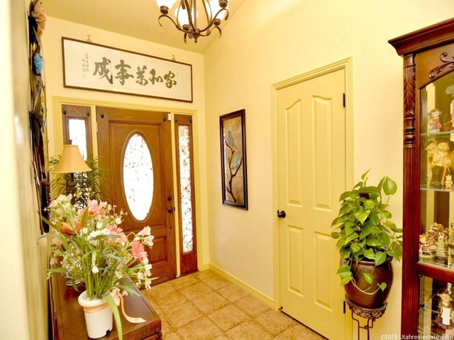1055 S 1650 E, Clearfield, UT 84015 — photo 2