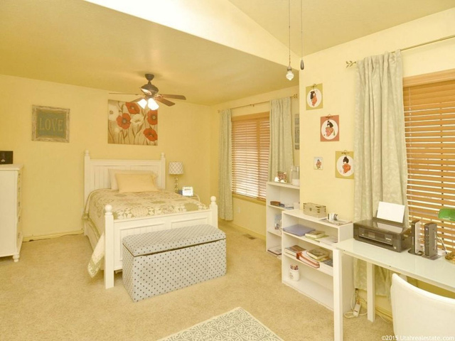 1055 S 1650 E, Clearfield, UT 84015 — photo 10