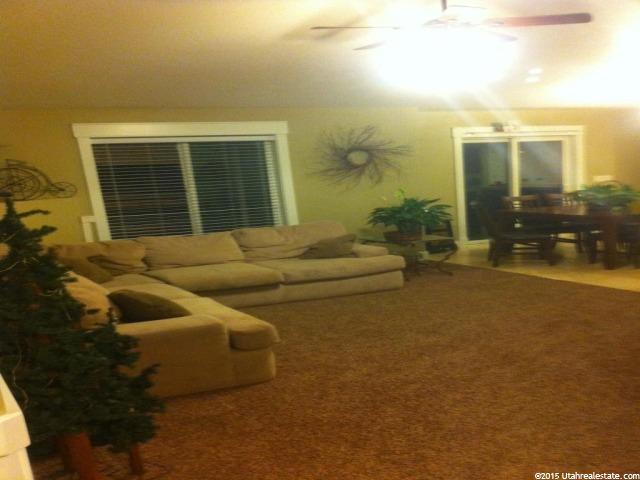 574 N 850 E, Wellsville, UT 84339 — photo 2