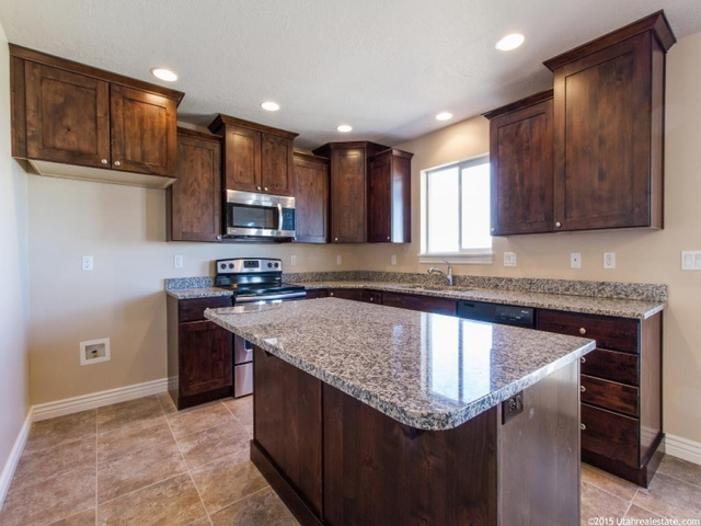 1897 N 1350 W, Clinton, UT 84015 — photo 8