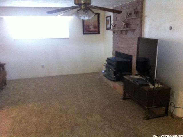 4601 S 2075 W, Roy, UT 84067 — photo 4