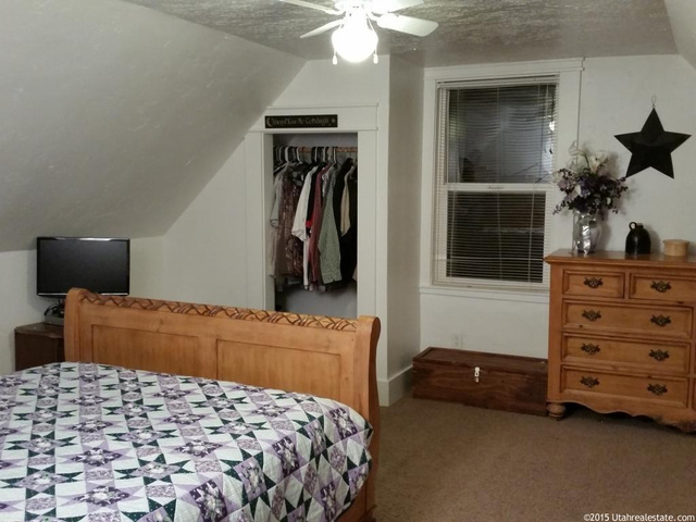 85 N 200 W, Hyrum, UT 84319 — photo 12