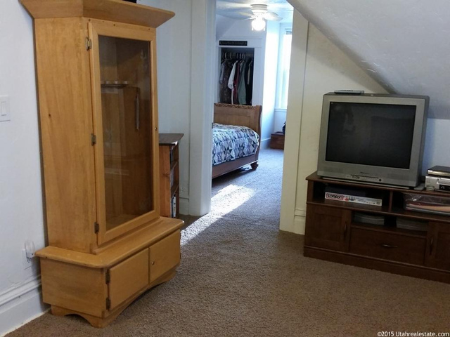 85 N 200 W, Hyrum, UT 84319 — photo 9