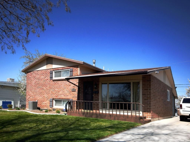 1396 W Sunset Dr W, Salt Lake City, UT 84116