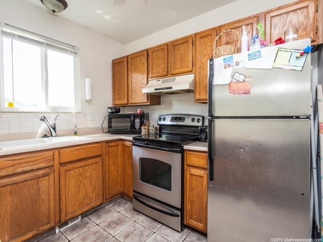 946 E 10715 S, Sandy, UT 84094 — photo 8