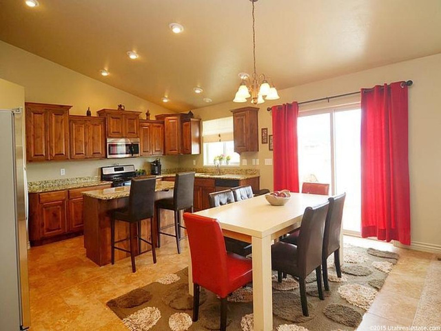 5806 S 4525 W, Hooper, UT 84315 — photo 8