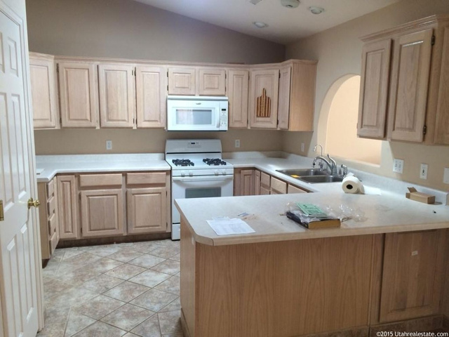 118 E 375 S, Ivins, UT 84738 — photo 5