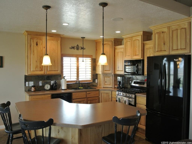 2487 S 3500 W, Taylor, UT 84401 — photo 7