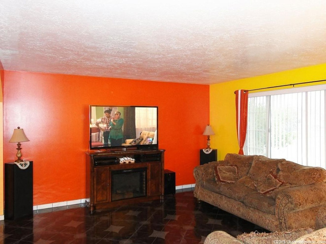 5605 S 2950 W, Roy, UT 84067 — photo 7