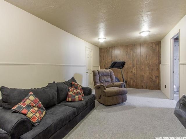 2375 W 4900 S, Roy, UT 84067 — photo 10