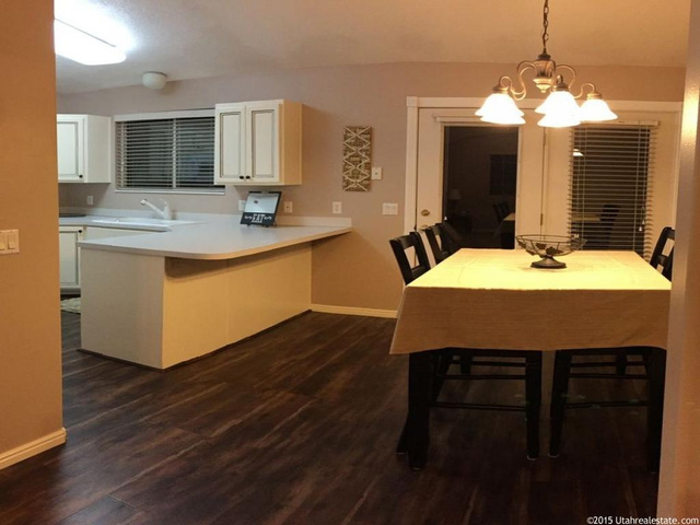 821 W 1350 N, Clinton, UT 84015 — photo 3