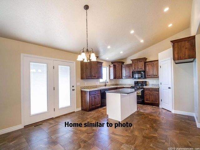 5432 S 3150 W, Roy, UT 84067 — photo 4
