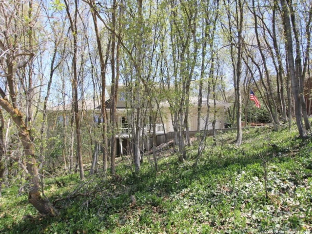 2985 S Cave Hollow Way E, Bountiful, UT 84010 — photo 4