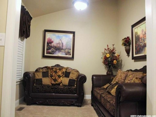 356 S 400 East E, Hyrum, UT 84319 — photo 5