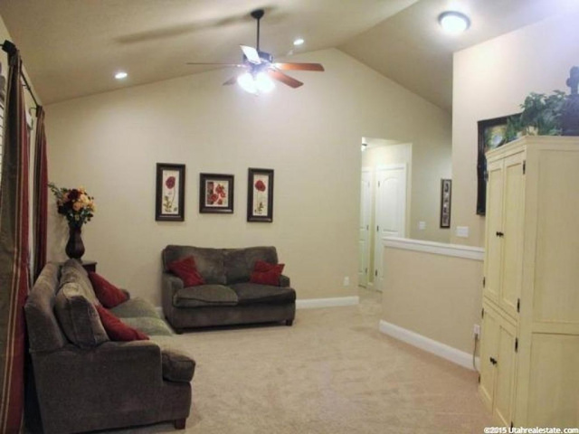 356 S 400 East E, Hyrum, UT 84319 — photo 7