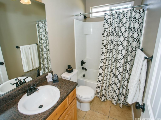 4551 W 5875 S, Hooper, UT 84315 — photo 10