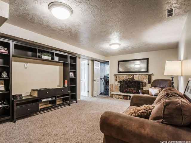 1784 S Davis Blvd, Bountiful, UT 84010 — photo 4
