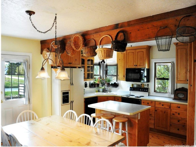 156 N Main, Hyde Park, UT 84318 — photo 4