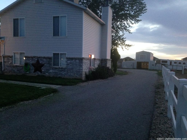 5915 S 4300 W, Hooper, UT 84315 — photo 5