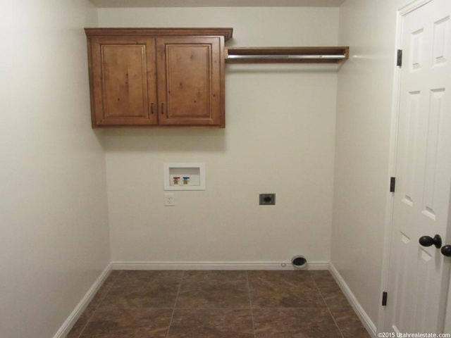 282 S 3340 W, Vernal, UT 84078 — photo 6
