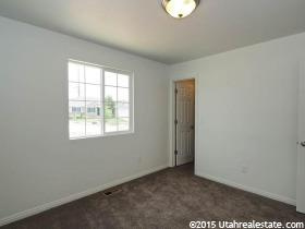 1056 W 950 S, Clearfield, UT 84015 — photo 7