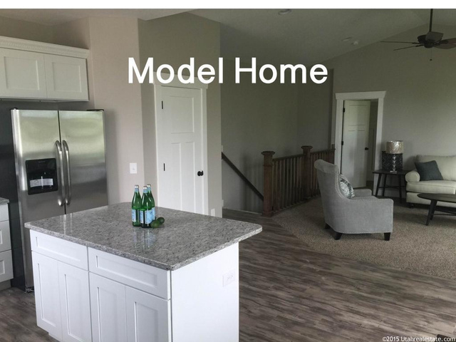 310 W 125 N, Clearfield, UT 84015 — photo 8
