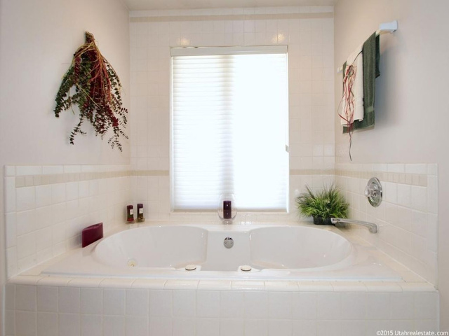 1924 N 2000 E, Layton, UT 84040 — photo 12