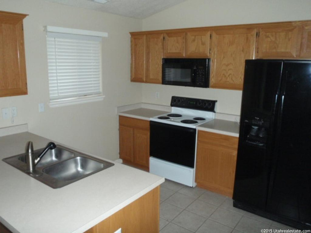 558 E 825 N, Ogden, UT 84404 — photo 3
