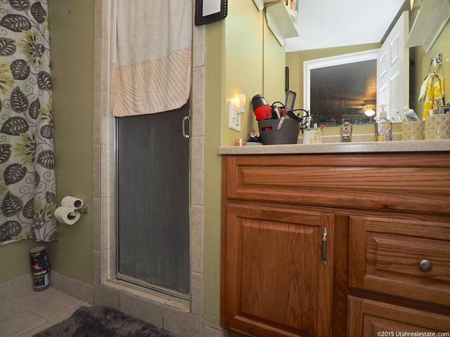 115 E 900 N, Bountiful, UT 84010 — photo 11