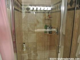 2481 E 1900 N, Layton, UT 84040 — photo 9