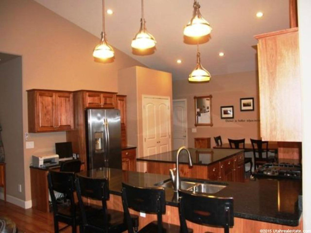 62 E Mt Peale Dr, Moab, UT 84532 — photo 4