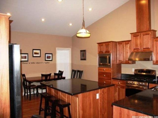 62 E Mt Peale Dr, Moab, UT 84532 — photo 5