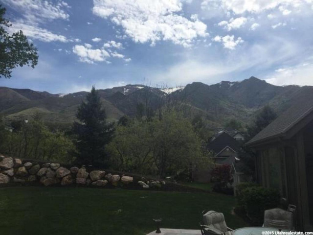 2723 E 1525 N, Layton, UT 84040 — photo 8