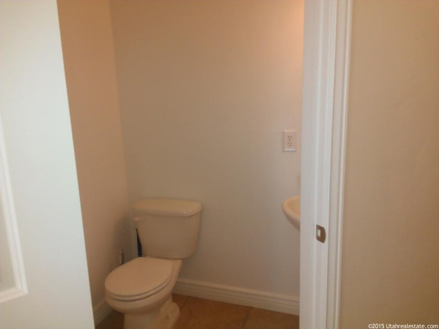 302 E 535 S #215, Vernal, UT 84078 — photo 2
