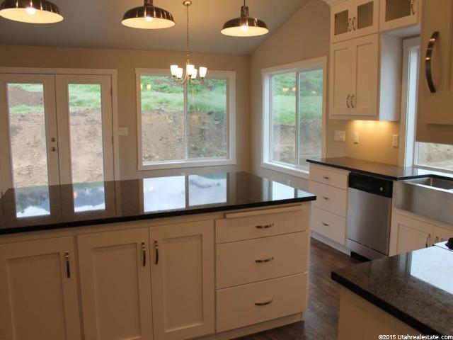 90 S 1200 E, Smithfield, UT 84335 — photo 5