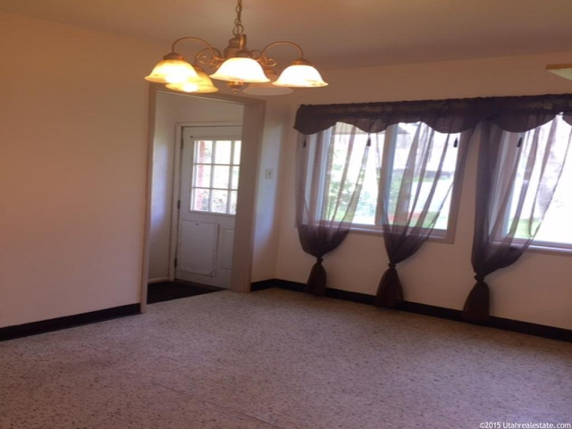 4426 S 175 E, Washington Terrace, UT 84405 — photo 8